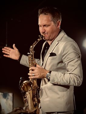 Live Saxophon Hochzeit AKOS Sax Events – gesehen bei frauimmer-herrewig.de